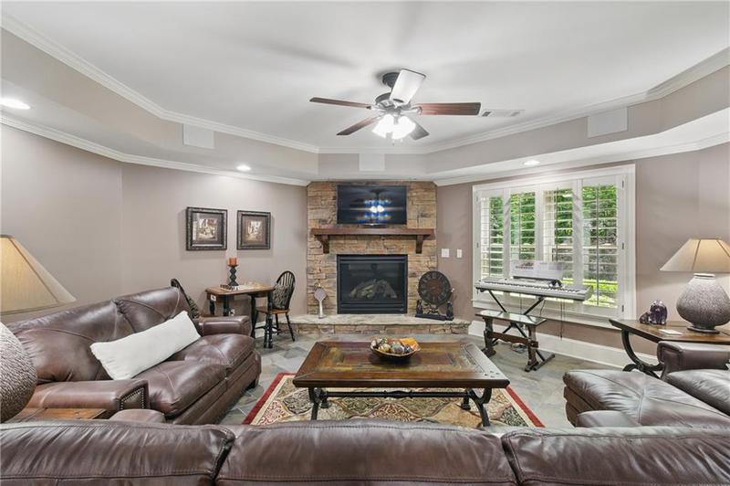 Image for property 648 Dogwood Way, Dawsonville, GA 30534