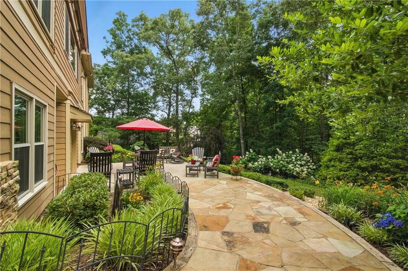 Image for property 648 Dogwood Way, Dawsonville, GA 30534