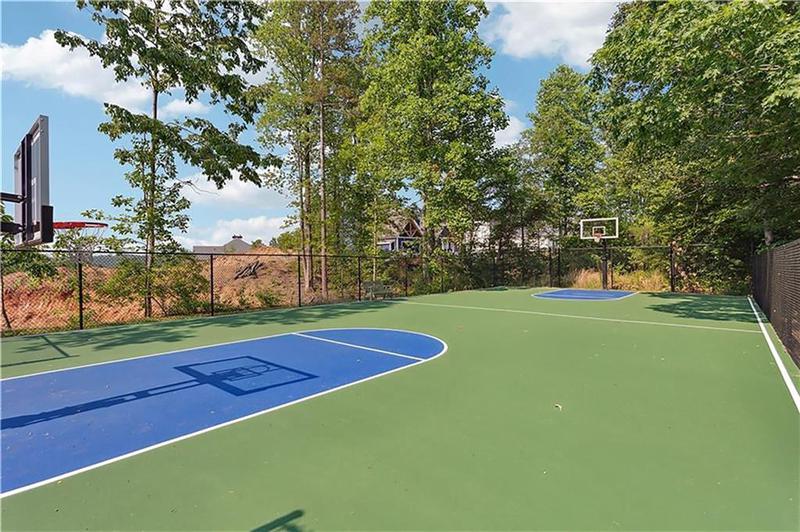 Image for property 648 Dogwood Way, Dawsonville, GA 30534
