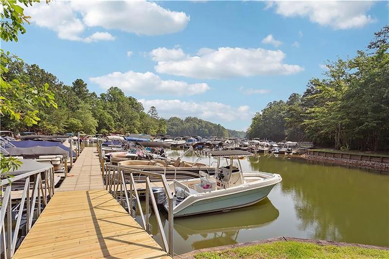 Image for property 648 Dogwood Way, Dawsonville, GA 30534