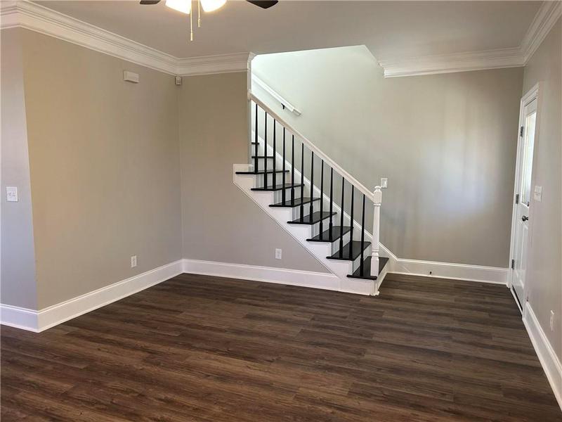 Image for property 941 Capitol View Avenue, Atlanta, GA 30318