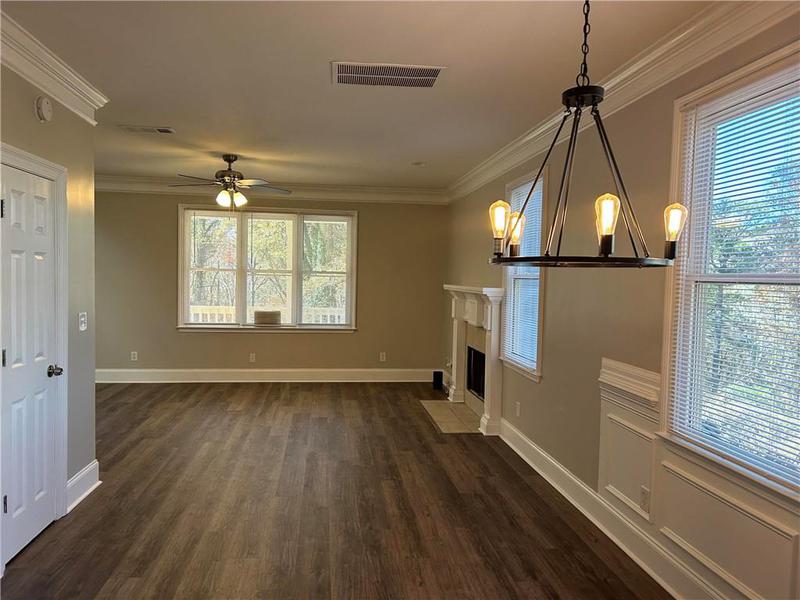 Image for property 941 Capitol View Avenue, Atlanta, GA 30318