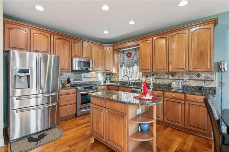 Image for property 572 Cutthroat Ridge, Jasper, GA 30143