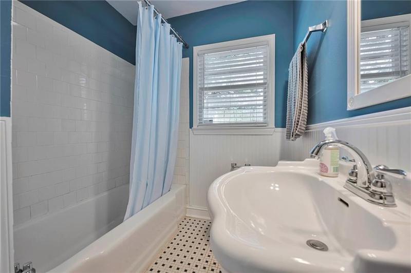 Image for property 1825 Center Avenue, Atlanta, GA 30344
