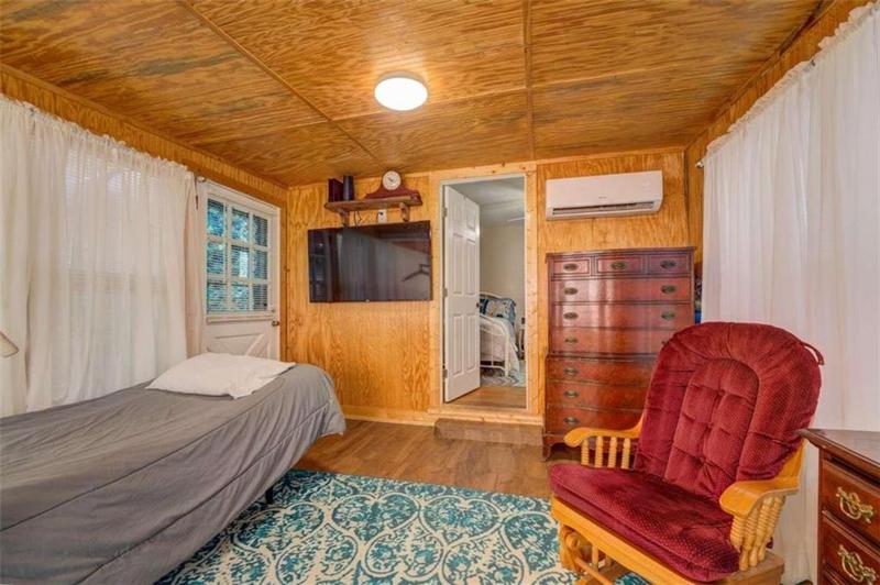 Image for property 10661 Flat Shoals Road, Covington, GA 30016
