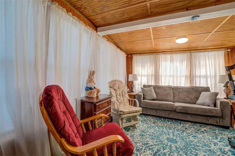 Image for property 10661 Flat Shoals Road, Covington, GA 30016