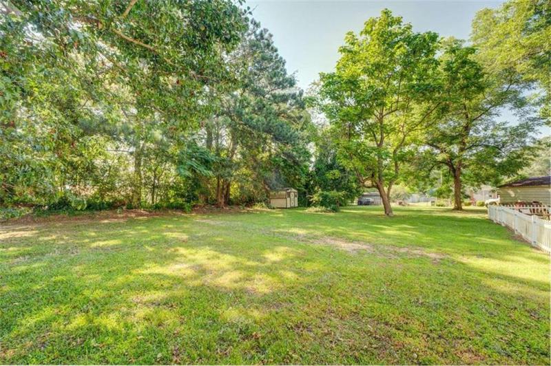 Image for property 10661 Flat Shoals Road, Covington, GA 30016
