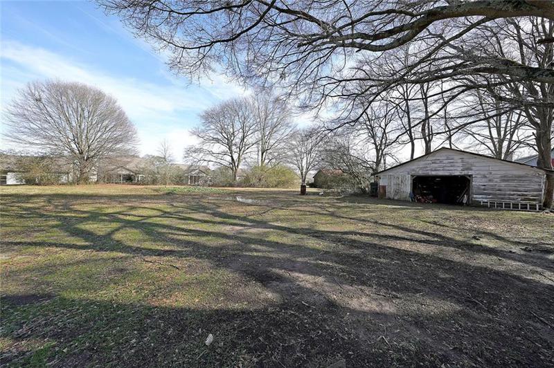 Image for property 2651 Old Lost Mountain Road, Powder Springs, GA 30127