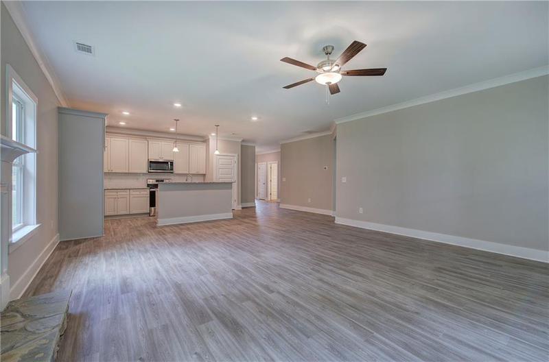 Image for property 124 Sunflower Circle, Cartersville, GA 30121