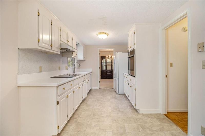 Image for property 201 Vistawood Lane, Marietta, GA 30066