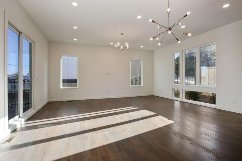 Image for property 2194 Bristol Cove 13, Chamblee, GA 30341