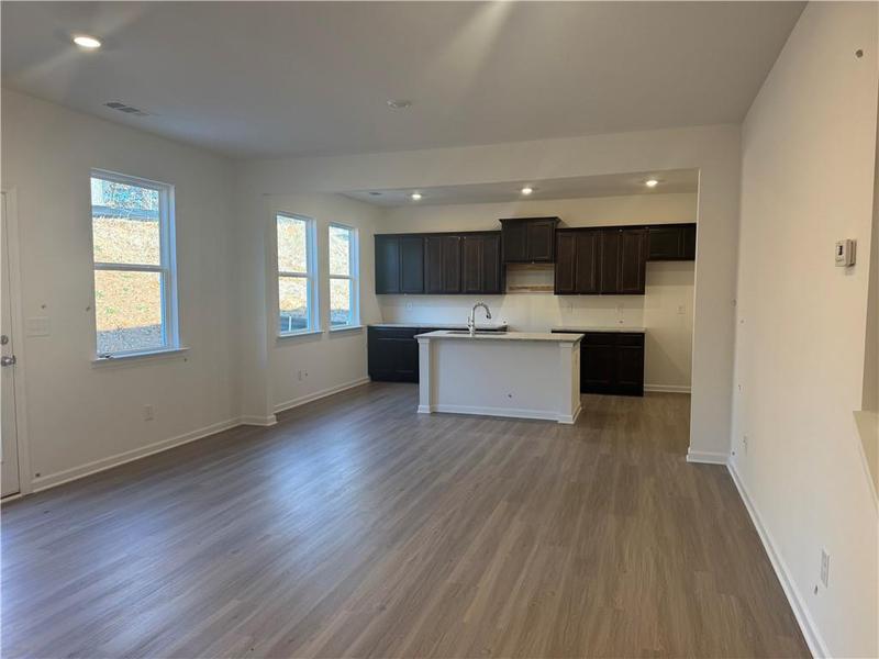 Image for property 372 Bloomfield Circle, Canton, GA 30114