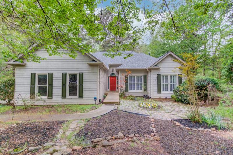 Image for property 4111 Cherokee Trail, Gainesville, GA 30504