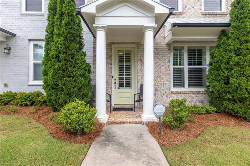 Image for property 10200 Windalier Way, Roswell, GA 30076