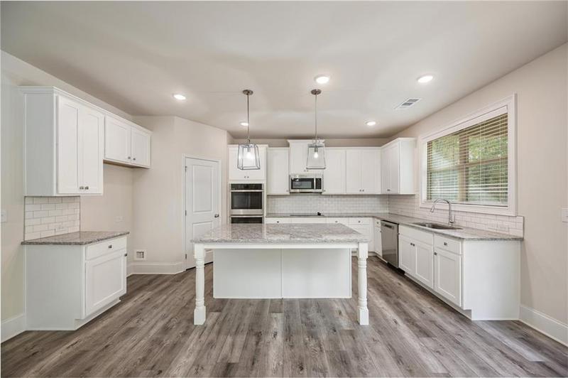 Image for property 4203 Shandi Cove, Hoschton, GA 30548