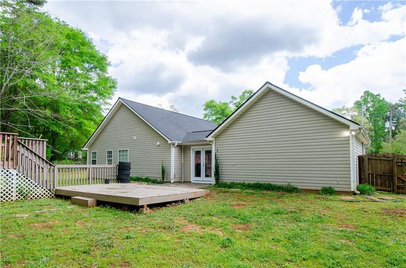 Image for property 238 Knob Hill Drive, Locust Grove, GA 30248