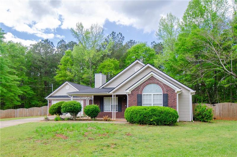 Image for property 238 Knob Hill Drive, Locust Grove, GA 30248