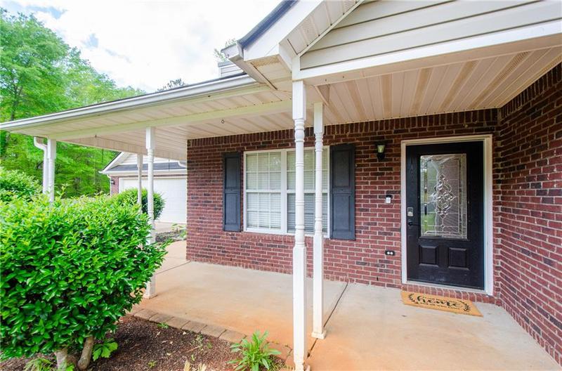 Image for property 238 Knob Hill Drive, Locust Grove, GA 30248