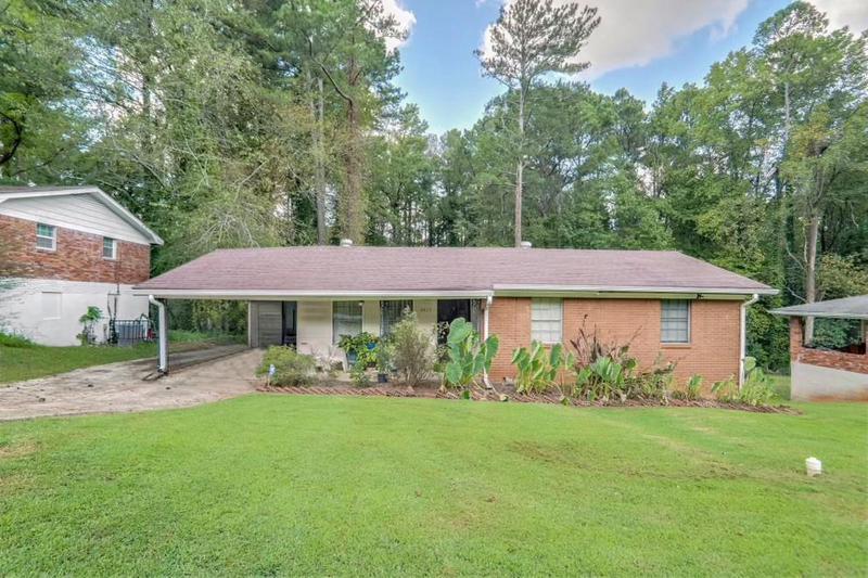 Image for property 4427 Creek Valley Court, Atlanta, GA 30331