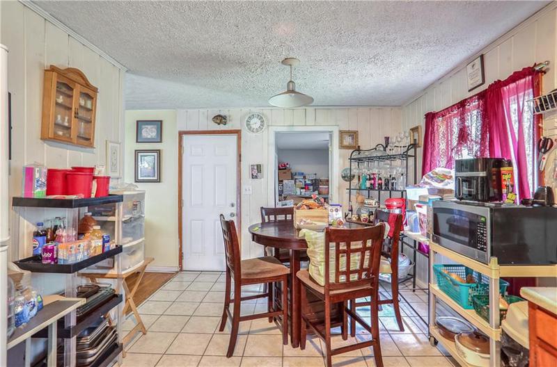 Image for property 4427 Creek Valley Court, Atlanta, GA 30331