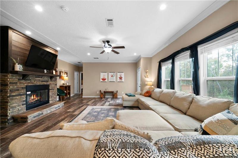 Image for property 893 Fire Tower Road, Rome, GA 30161