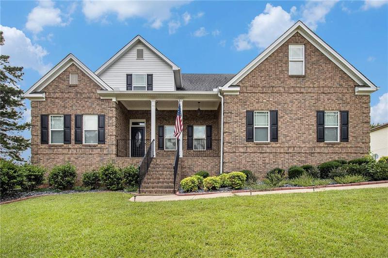 Image for property 8967 Midlothian Court, Winston, GA 30187