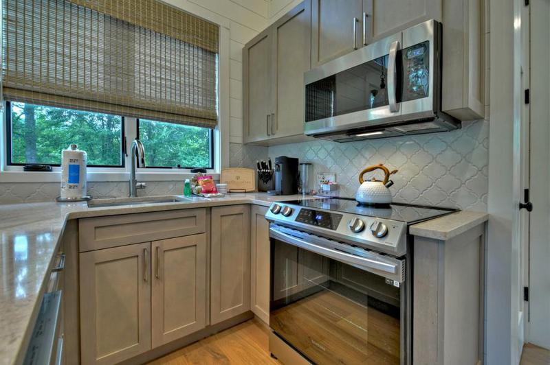 Image for property HC5 Old Toccoa Loop, Mineral Bluff, GA 30559