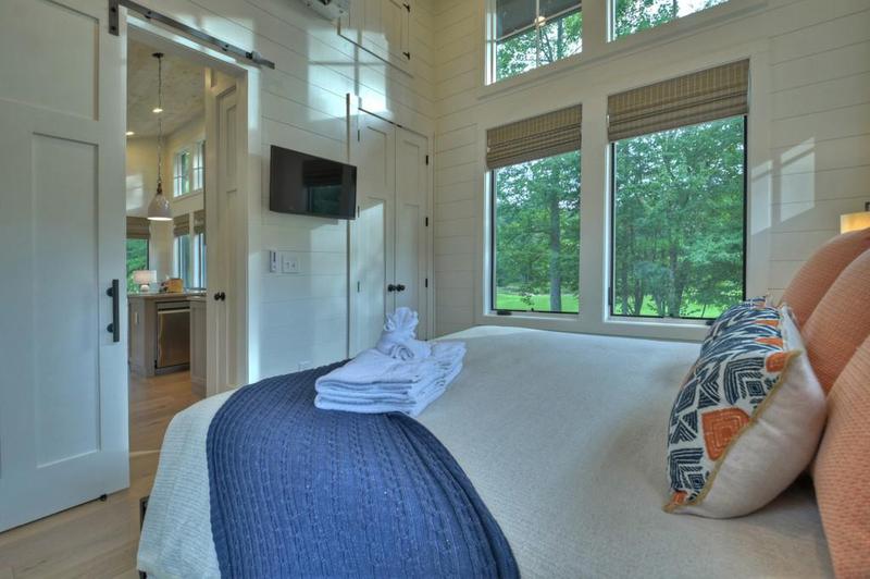 Image for property HC5 Old Toccoa Loop, Mineral Bluff, GA 30559