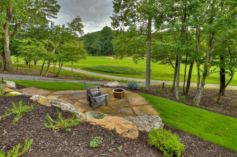 Image for property HC5 Old Toccoa Loop, Mineral Bluff, GA 30559
