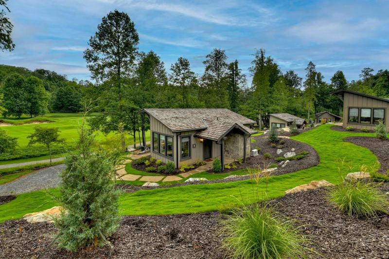Image for property HC5 Old Toccoa Loop, Mineral Bluff, GA 30559