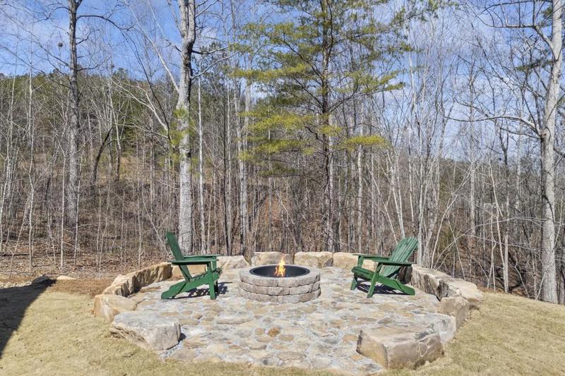 Image for property 410 Edgewater Trail, Toccoa, GA 30577