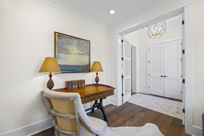 Image for property 410 Edgewater Trail, Toccoa, GA 30577