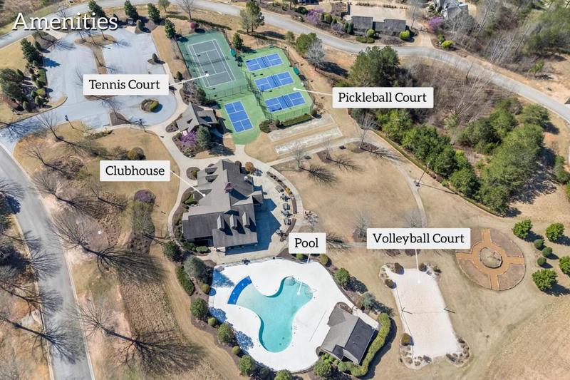 Image for property 410 Edgewater Trail, Toccoa, GA 30577
