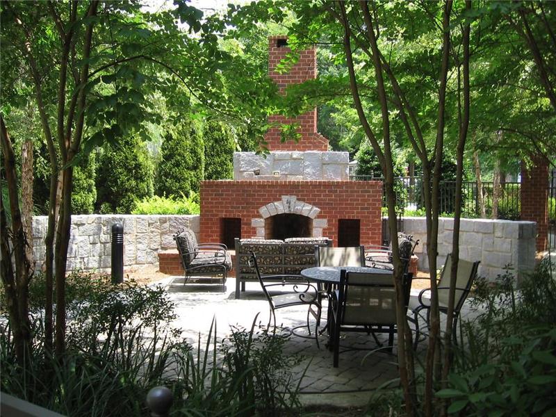 Image for property 3621 Vinings Slope 3411, Atlanta, GA 30339