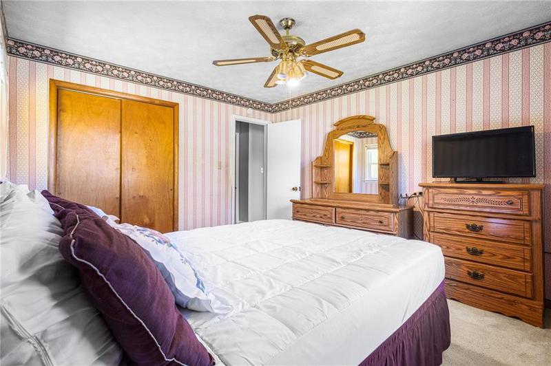 Image for property 57 HALL Circle, Newnan, GA 30263