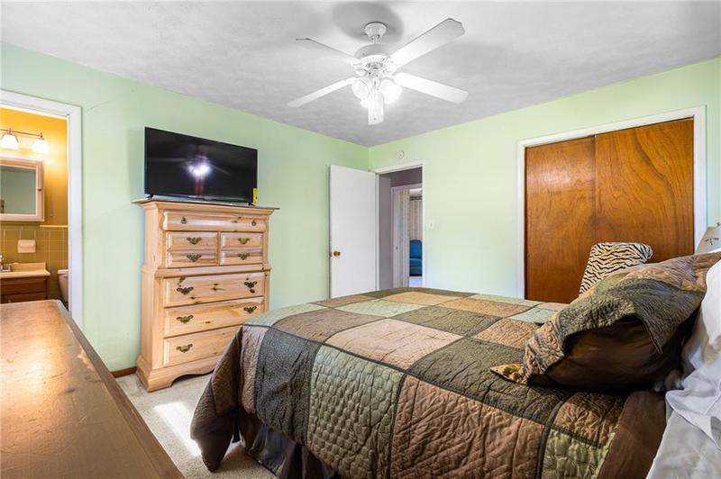 Image for property 57 HALL Circle, Newnan, GA 30263