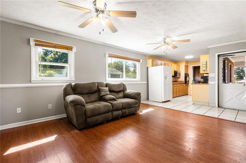 Image for property 57 HALL Circle, Newnan, GA 30263