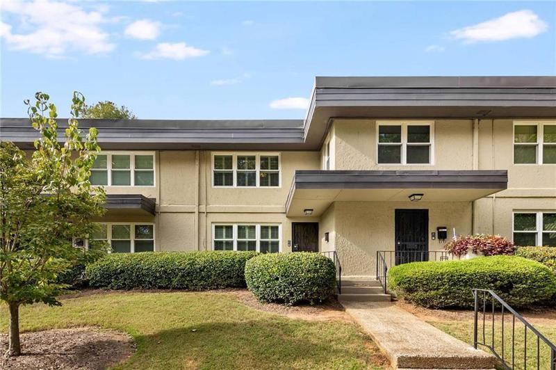Image for property 323 Lakemoore Drive F, Atlanta, GA 30342