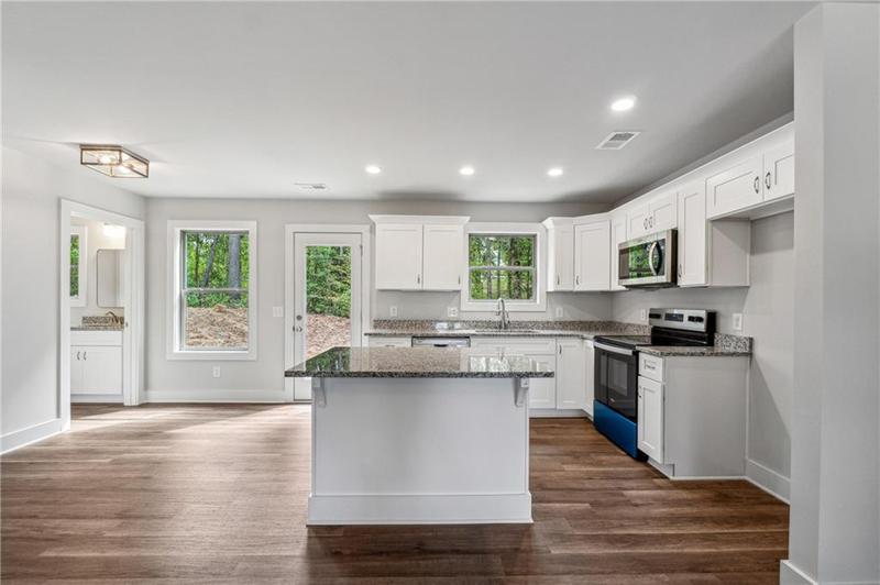 Image for property 399 Dell Moore Road, Marble Hill, GA 30148