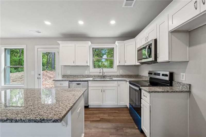 Image for property 399 Dell Moore Road, Marble Hill, GA 30148