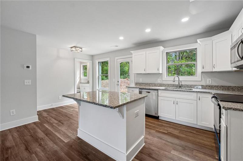 Image for property 399 Dell Moore Road, Marble Hill, GA 30148