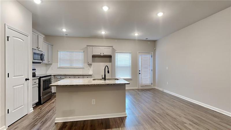 Image for property 125 White Mountain Pass, Mcdonough, GA 30252