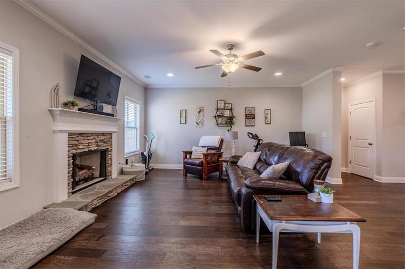 Image for property 113 Cottage Walk, Cartersville, GA 30121