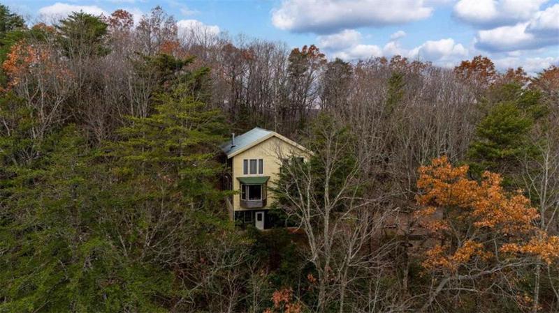 Image for property 198 Hollow Log Trail, Ellijay, GA 30536