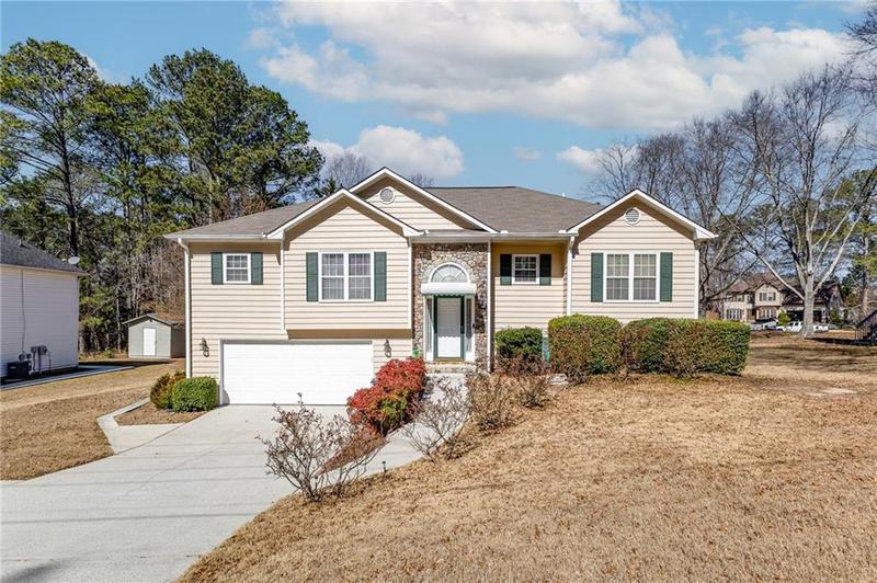 Image for property 1800 Rockdale Circle, Snellville, GA 30078