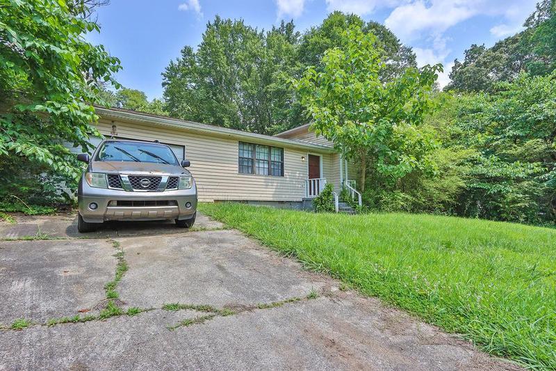 Image for property 504 Rock Meadow Drive, Stone Mountain, GA 30088