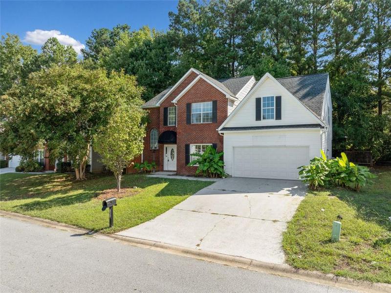 Image for property 5820 BROADLEAF Way, Atlanta, GA 30349