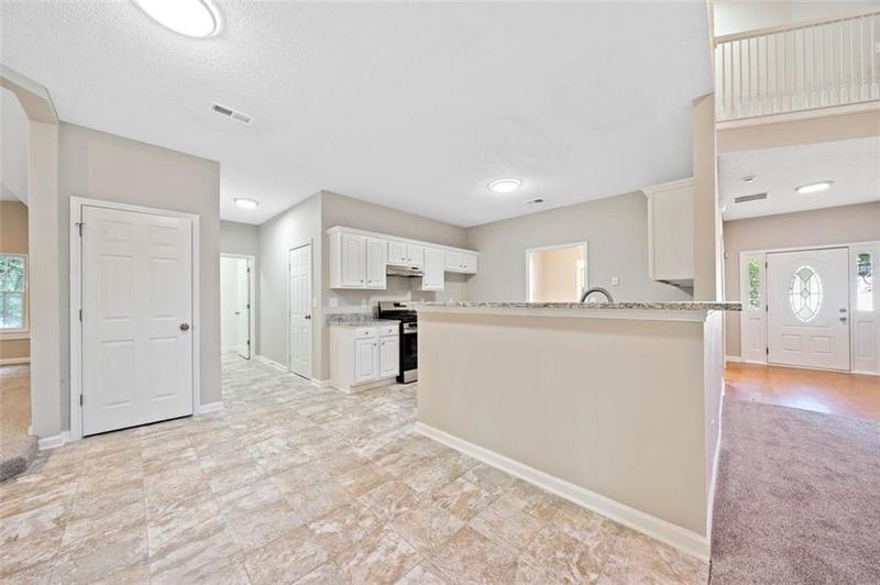 Image for property 5820 BROADLEAF Way, Atlanta, GA 30349