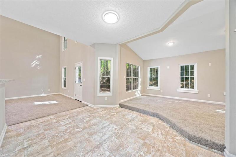 Image for property 5820 BROADLEAF Way, Atlanta, GA 30349