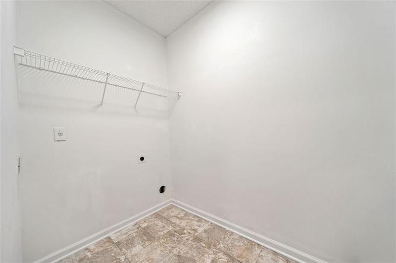Image for property 5820 BROADLEAF Way, Atlanta, GA 30349